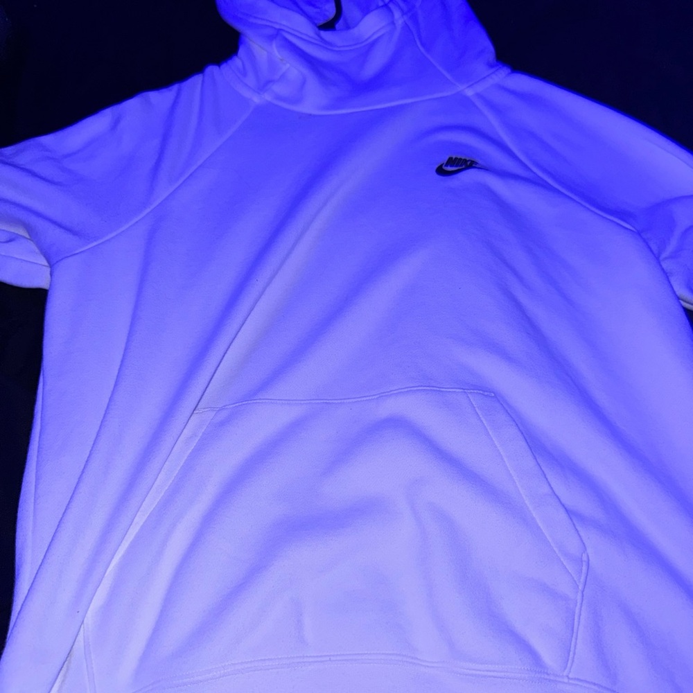 Nike Classic White Pullover Hoodie
